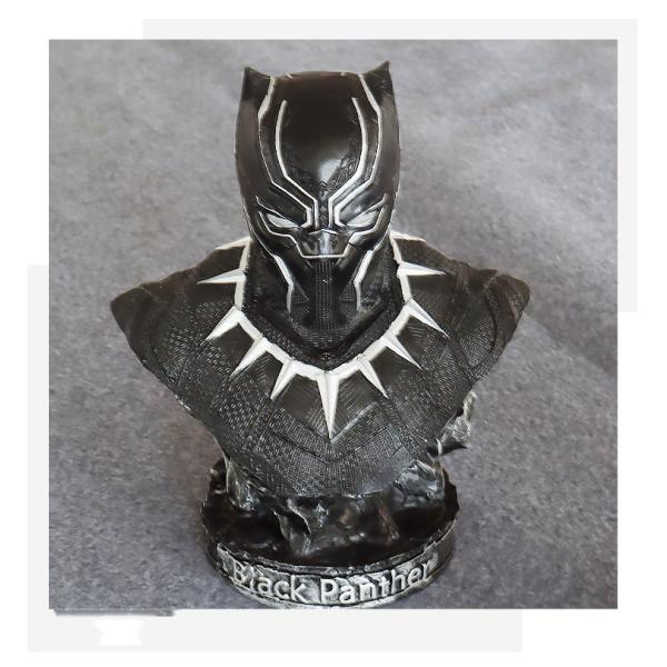 Large Marvel Resin Statue Home Desktop Decoration Ornament for 12 y Completion Degree