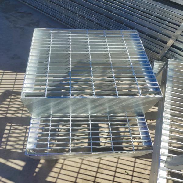 1m X 6m Industrial Steel Grating Platform Maintenance Channel Galvanized