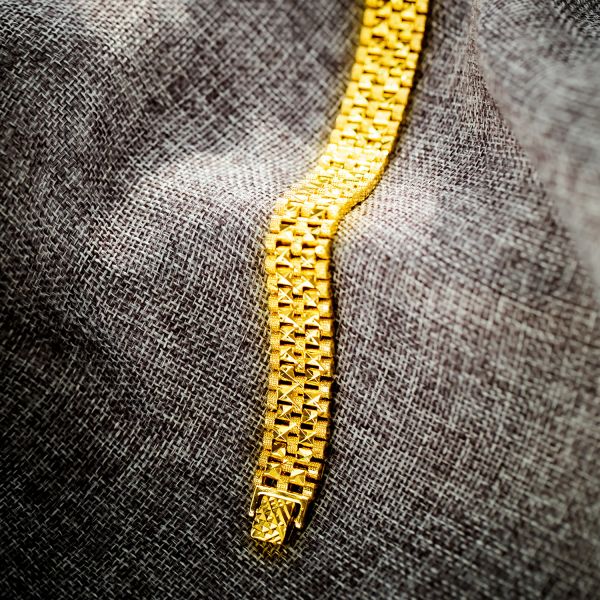 Luxury Gold Plated Men Bracelet