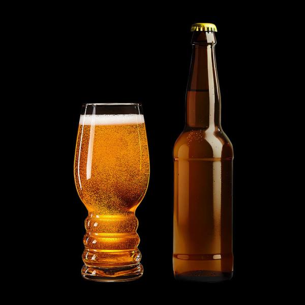 Verres sans danger pour les aliments. Verres de bière personnalisés de 12 à 17 onces. Vente en gros directe d'usine. Options de prix en vrac B2B.