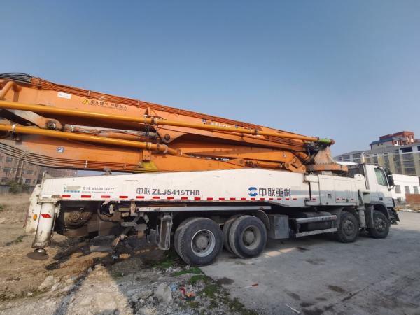 Structure Cylinder Type Zoomlion 52m Used Heavy Equipment Concrete Pump Productivity/h