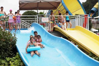 Commercial Water Park Equipment Fiberglass Water Slides for Swimming Pool