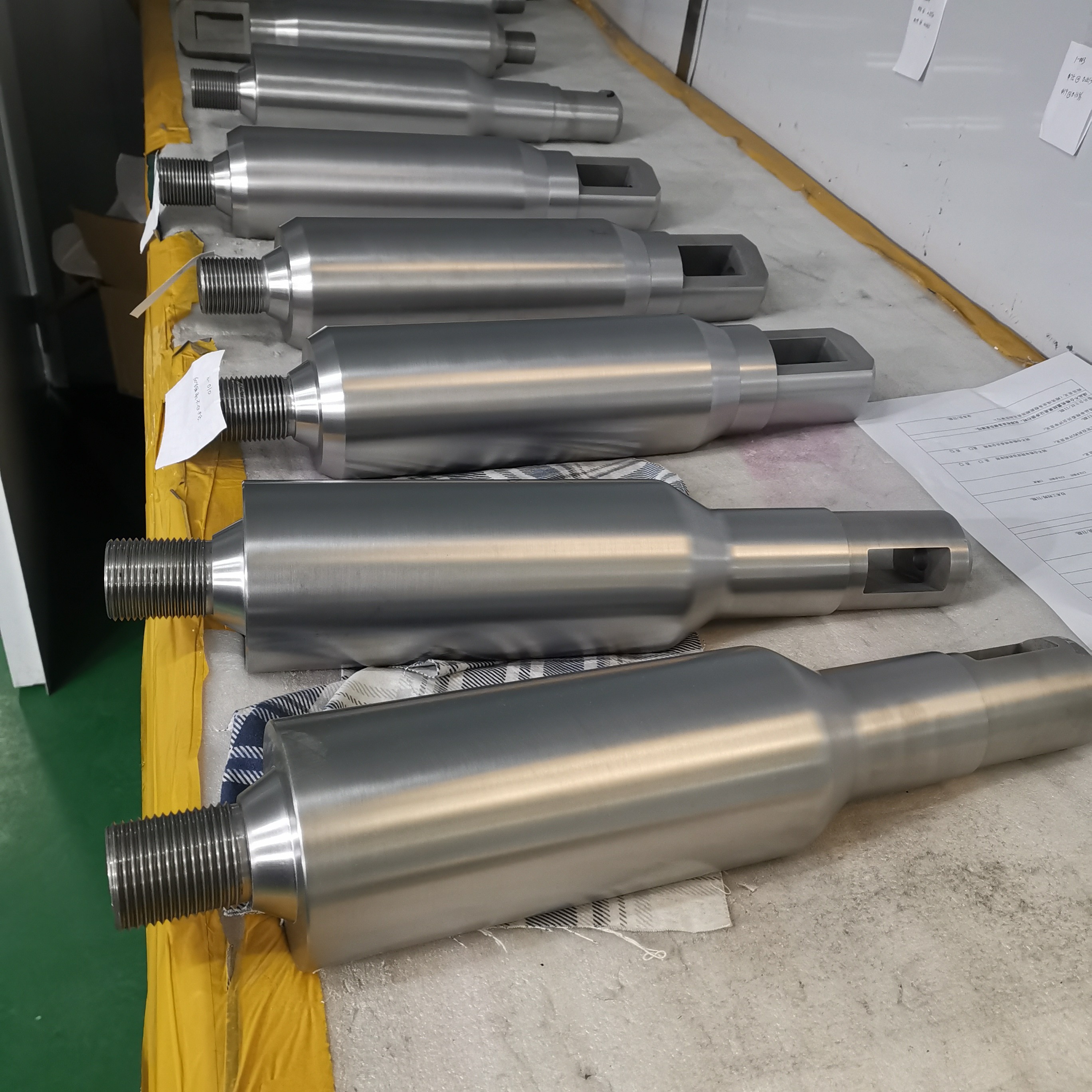 Поверхность тяги молота 5m Grinded молибдена высокой плотности 10g/Cm3