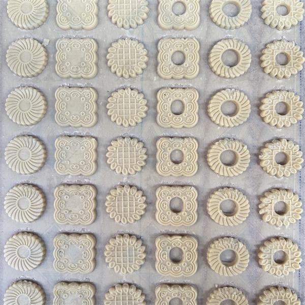 Industrial Walnut Soft Biscuit Forming Machine with 400 Models and 40x60cm Tray