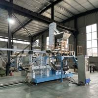 Extrudeuse à double vis pour l'alimentation des poissons