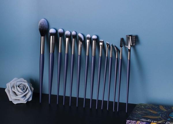 Conjunto de pincéis de maquiagem de marca própria de luxo OEM Pro Series 24 peças conjunto de pincéis de maquiagem