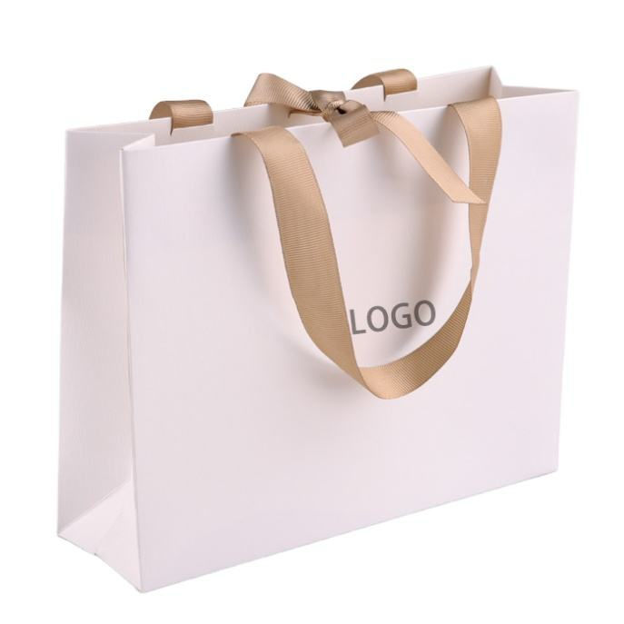Custom Printed Paper Gift Bag Made From Recyclable Materials Suitable For Retail Shops And Event Packaging