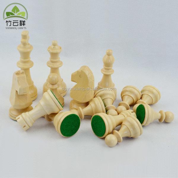 Échecs internationaux en bois