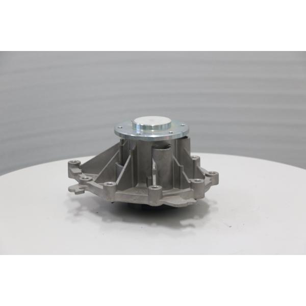 200V06500-6694 Sinotruman Water Pump for 3kg Truck Diesel Engine and Long-lasting