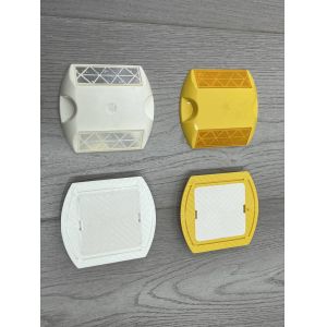 Factory Directly High Visible Plastic Reflector Road Stud Abs Red Reflectors Road Stud Plastic Reflective 3m Road Stud Reflective Studs On The Road Cats Eyes Road Markings Reflective Pavement Markers