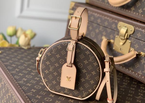 Ladies Leather 7.5cm Circular Push Lock Crossbody Bag With Mental Ornament