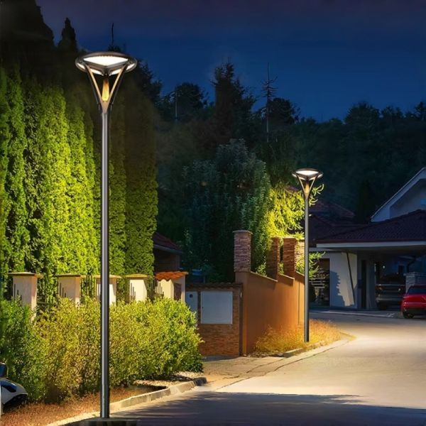 High Efficiency Solar LED Garden Lights IP65 Waterproof Eco-Friendly for Outdoor Garden Use