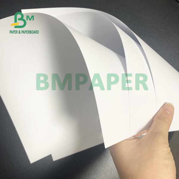 papel branco sem revestimento de 160gsm Woodfree com resistência excelente do alcaloide