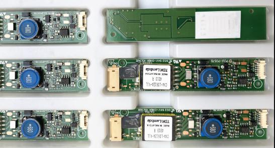 AA057QB03 temporeros del almacenamiento del ² de ×240 400 cd/m de Mitsubishi 5,7 320 (RGB).: -30 ~ °C 80   DISP INDUSTRIAL DEL LCD