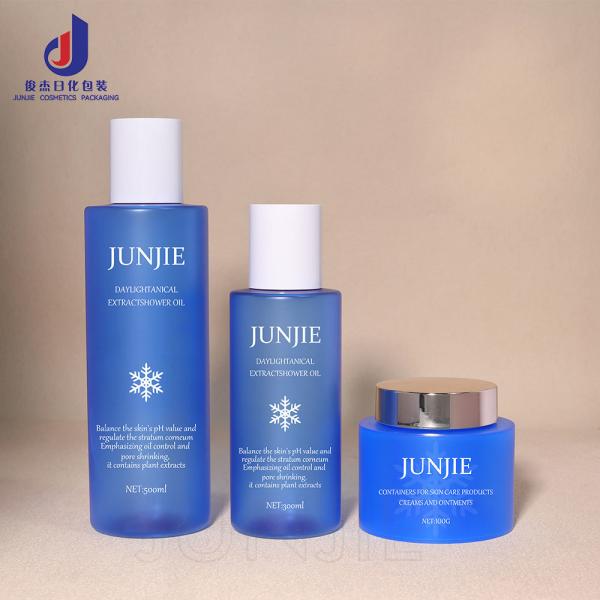 Customized blue purple Color PET Toner Bottle Transparent PET Toner Bottle PET Flat Shoulder Bottle