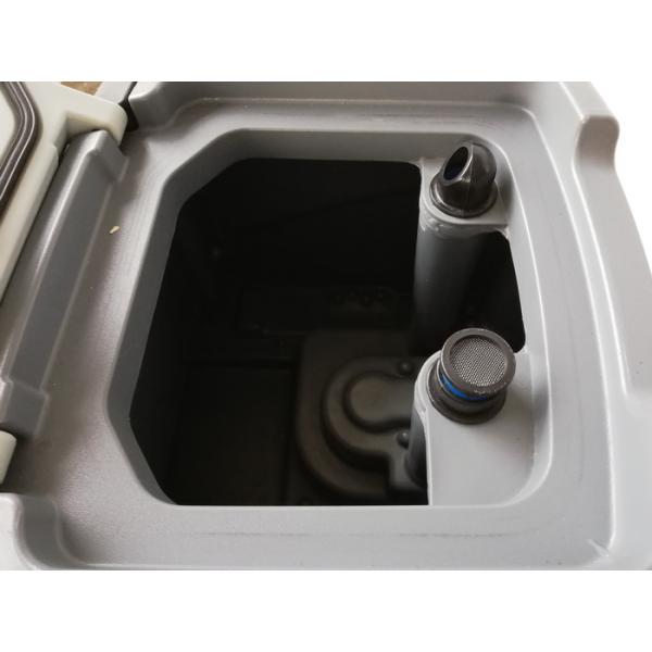 Low Noise Ride On Floor Scrubber Dryer For Hospitals / Sports Centers