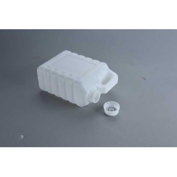 2L Plastic Jerry Can With Tight Head And Screw Lid 160g Tare Weight 2mm Wall Thickness