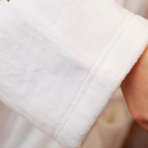 Luxury White Terry Cloth Robe Jacquard Weave With Long Sleeve