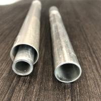 Haute fréquence soudée de tube rond en aluminium de condensateur automatique