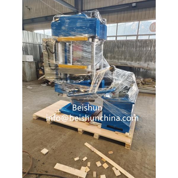 Размер горячей плиты Маленький четырехколонный плоский резиновый штамповой пресс 500*500 мм Давление 80 тонн