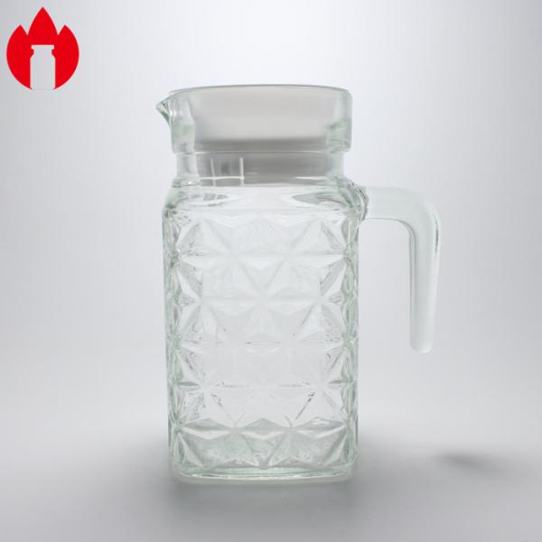 Бутылка с водой 1000 мл