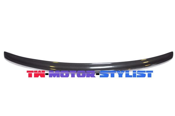 Спойлер задего волокна углерода AUDI A4 B8 S4