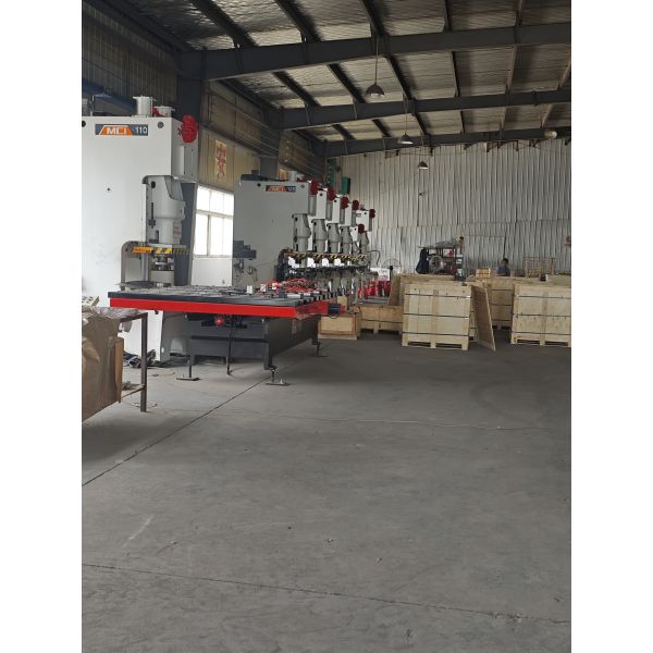 High Quality Carbon Steel Conveyor Roller Components Steel Bearing Housing with Labyrinth Seal