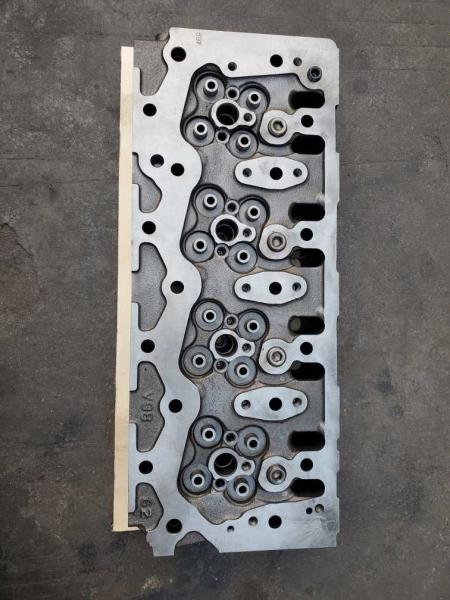 129907-07900 Engine Cylinder Head Yanmar 4tnv94 Material Casting