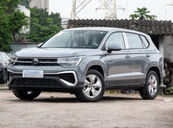 Carro usado da gasolina 7 DCT da versão da VW Tharu 2023 330TSI 2 WD 1.5T 160HP L4 Xinyue
