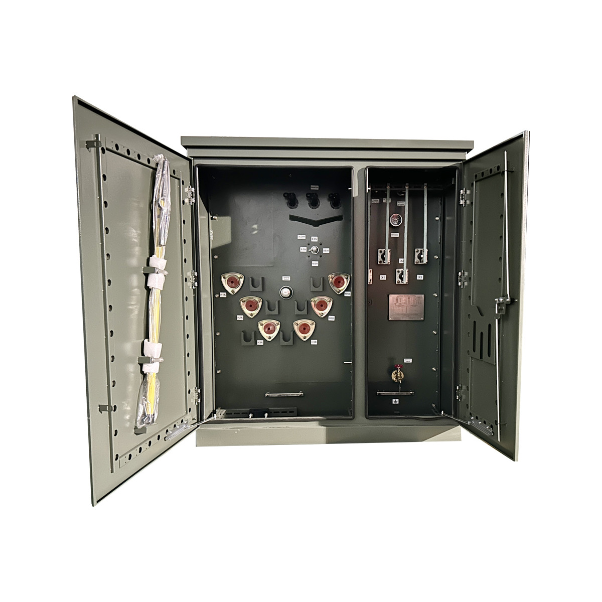 112.5kva Трехфазный трансформатор, установленный на подставке Электрические трансформаторы от 12000 В до 208 В Соответствуют стандартам ANSI CSA 2016