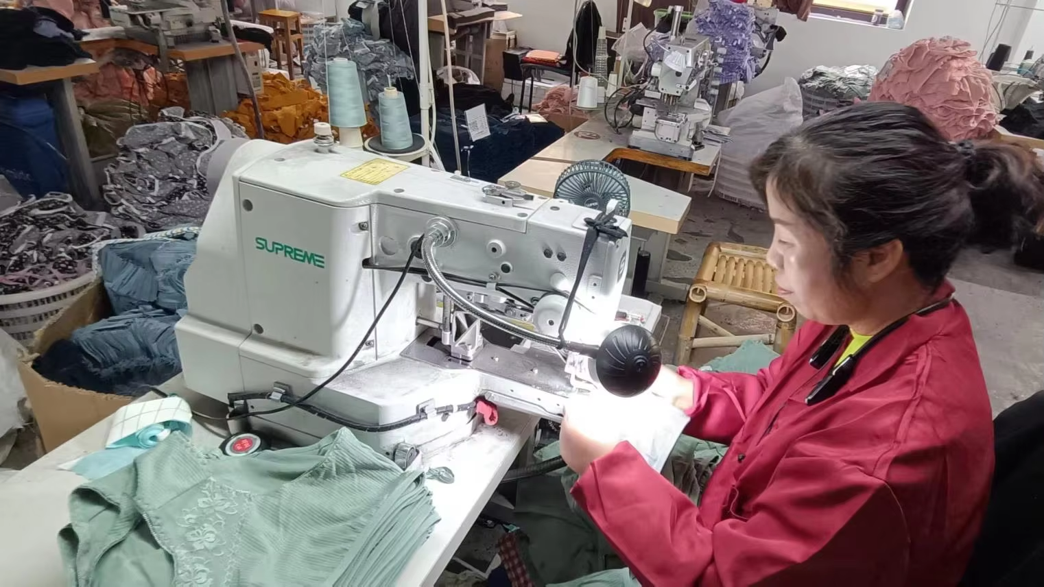 Cangnan Jixiang Clothing Co., Ltd.