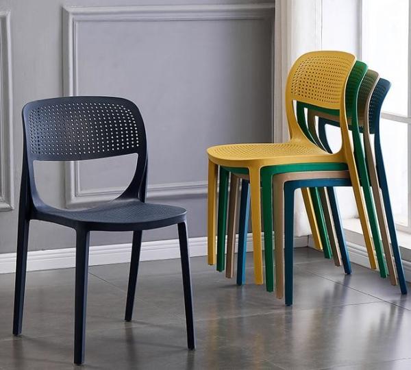 Nordic web celebrity dining chair modern simple book desk chair plastic household chair to negotiate leisure chair