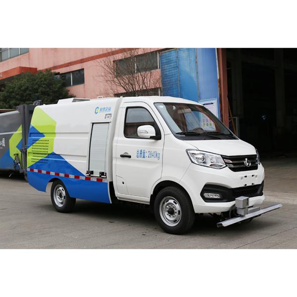 Camion d'entretien routier respectueux de l'environnement avec batterie au lithium fer phosphate