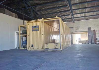 Caminhada comercial na sala de armazenamento frio, unidade do refrigerador da sala fria para a bebida/congelação da cerveja