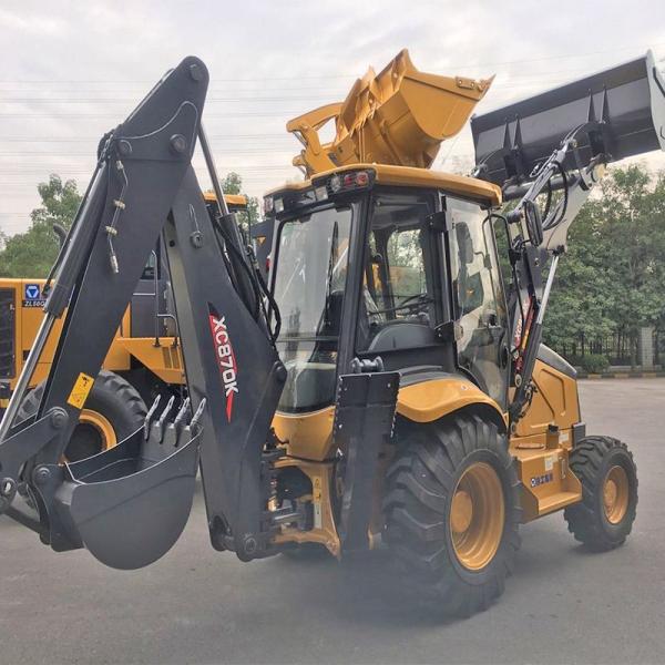 7.3T Heavy Earth Moving Machinery , Backhoe Loader WZ30-25  With 0.3m Digger Capacity