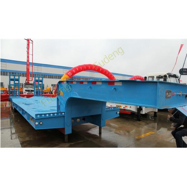 70Tons Low Bed Semi-Trailer Transport Excavator With Mechanical Ramps For Sale