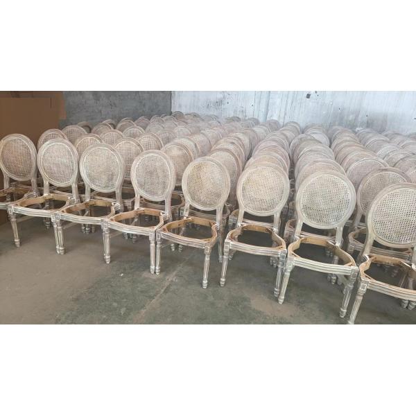 Modern Design Style Nitrolacquer Finish French Vintage Style Customized Wood Dining Fabric Louis Armrest Chair for Event