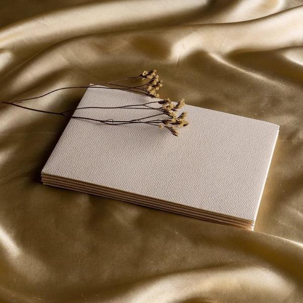 Tear Resistant Kraft Paper Envelopes Brown / White Invitation Card Envelope For Gift Use