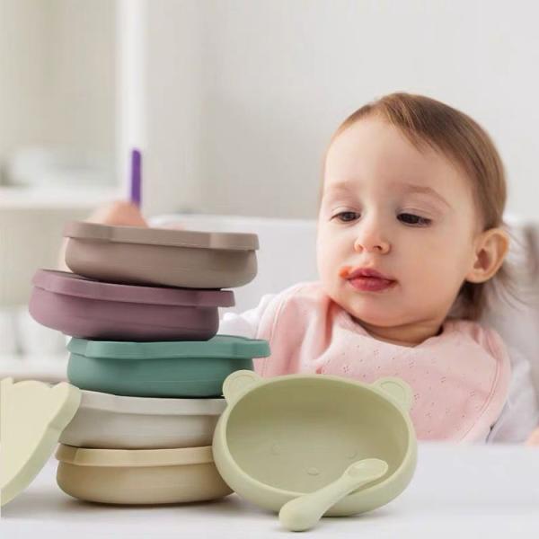 Suction Bowl Silicone Feeding Set Divided Suction Plate Cup Toddler Utensils Spoon