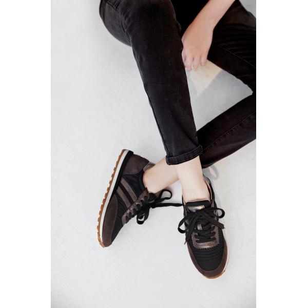 Soft Leather Womens Leisure Shoes 3mm Flat White Slip On Athletic Shoes