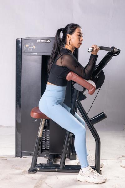 Seated Bicep Curl Pin Loaded Machine Has Self-aligning Handles Commercial Pin Loaded Strength Gym Equipment