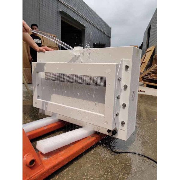 21.5-inch Hot-Selling Full-Color Aluminum High-Definition Wall-Mounted Advertising Exterior Lcd Displays