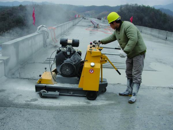 Carbid Milling Cutters Concrete Scarifier Hire , Road Concrete Milling Machine  Compact