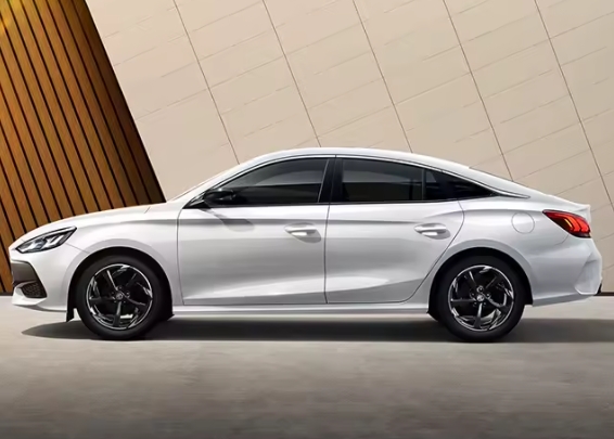 Hot selling High Speed Petrol Modern Vehicles in stock for daily commuting Luxury Version