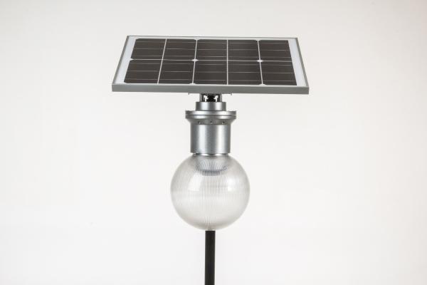 Waterproof 15W Solar Powered LED Street Lights 50000 Hours Life Time CE Approved