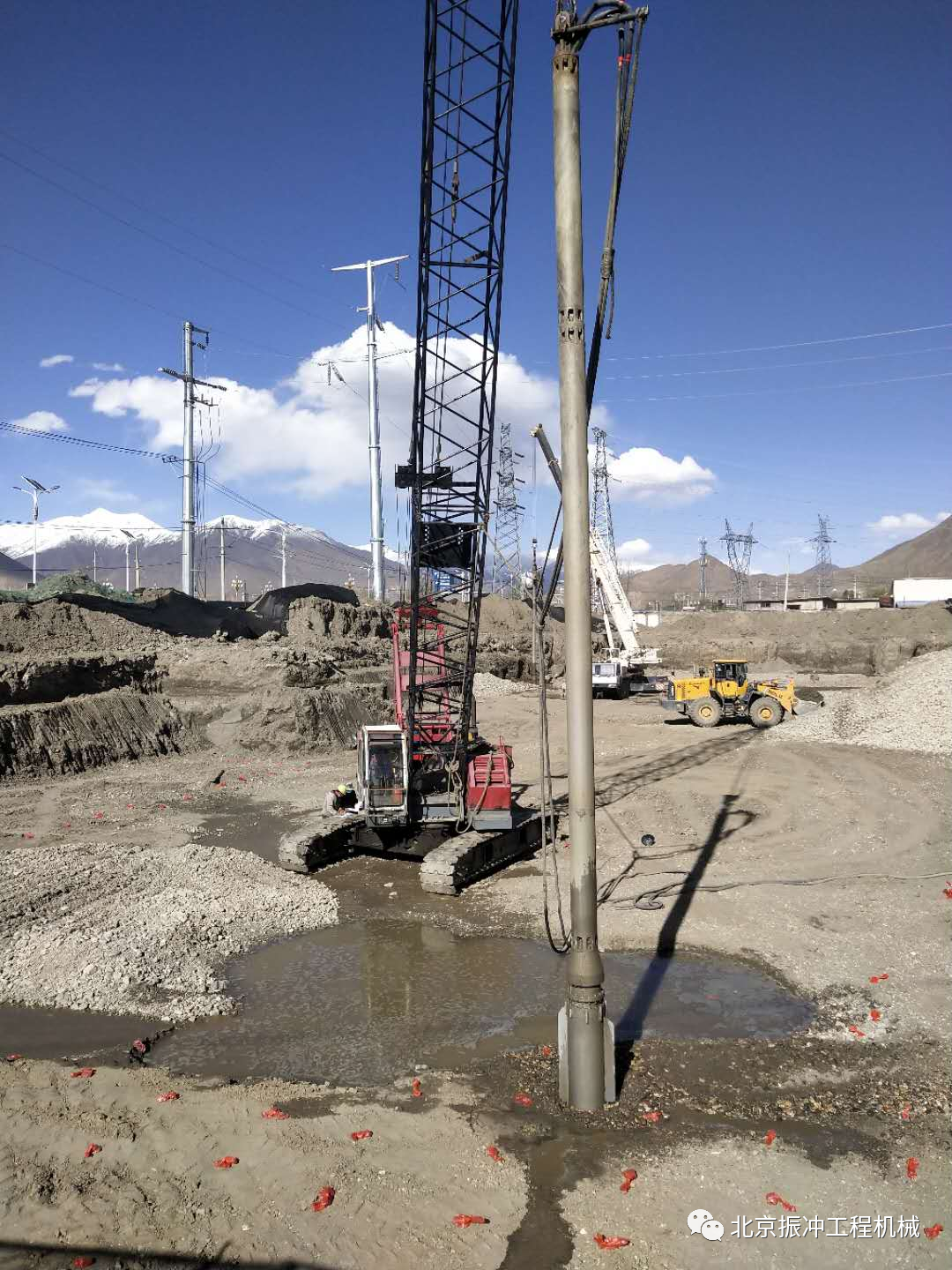 Complete Bottom Feed Vibroflot System Including Stone Feeding Hopper and Hydraulic Carrier