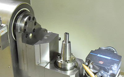 Máquina de fabricación de joyas de ocho ejes para la máquina de brazaletes de oro Cnc versátil