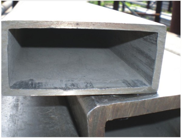 Galvanized Round Square Rectangle Ellipse ERW Welded Steel Pipes for Oil and Natural Gas Applications