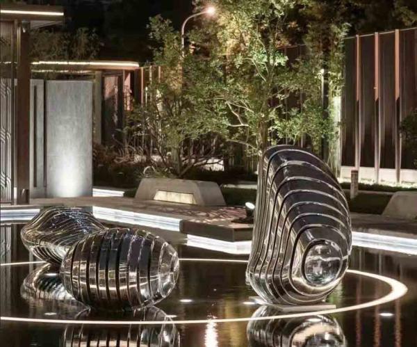 Outdoor SS316L Contemporary Metal Garden Sculpture
