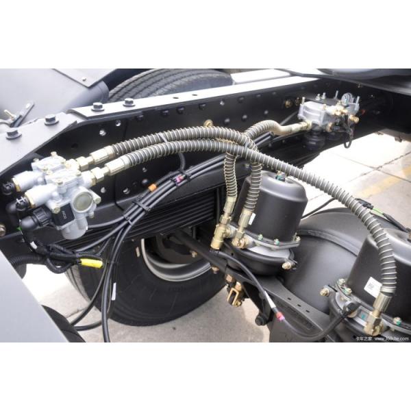 Chinese Boutique Used Truck Delong M3000 336HP 4X2 Traction Truck Head with Performance